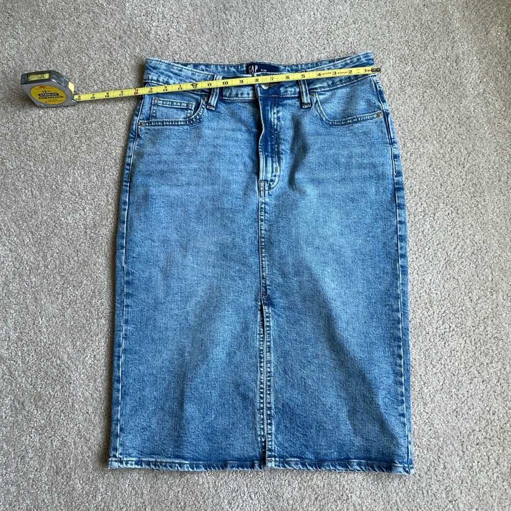 GAP Factory Blue Denim Pencil Skirt